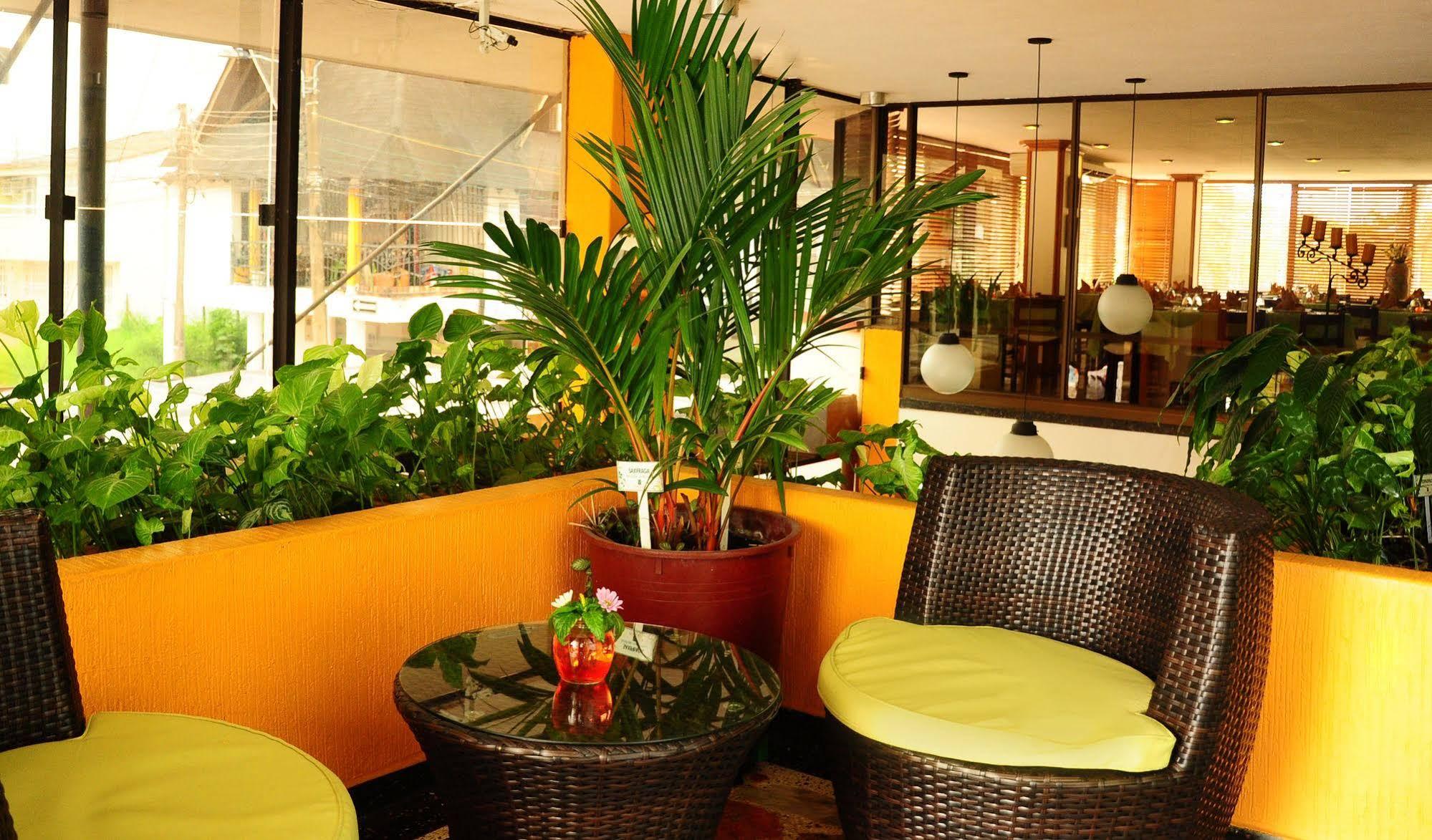 Hotel Don Lolo Villavicencio Extérieur photo