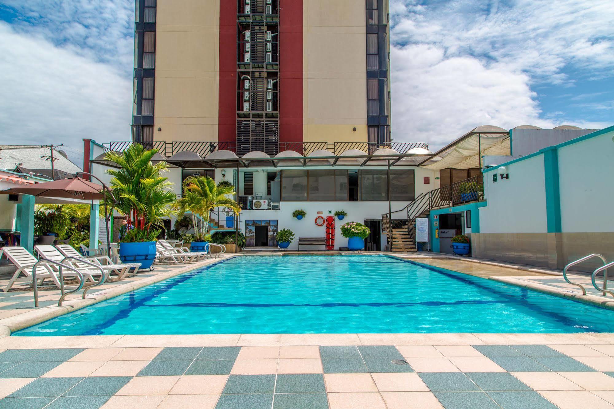 Hotel Don Lolo Villavicencio Extérieur photo
